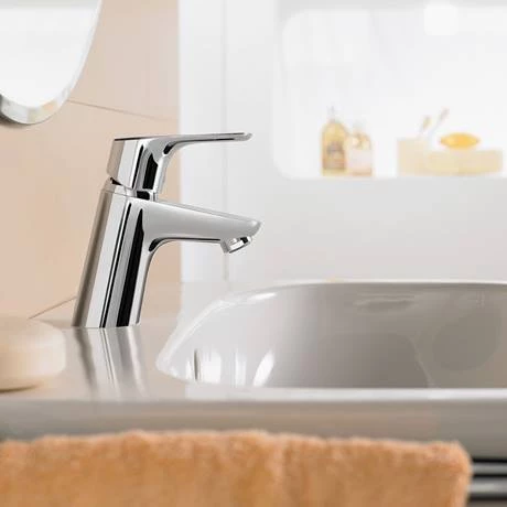 Hansgrohe Focus Single Lever Basin Mixer 70 without Waste - 31733000 4 Hansgrohe Focus Single Lever Basin Mixer 70 without Waste - 31733000 - Image 2
