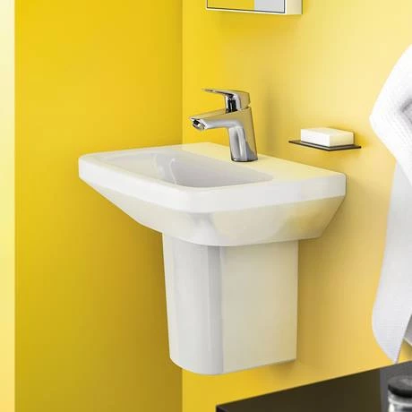 Hansgrohe Logis Single Lever Basin Mixer 70 with 2 Flow Rates and Pop-up Waste - 71075000 7 Hansgrohe Logis Single Lever Basin Mixer 70 with 2 Flow Rates and Pop-up Waste - 71075000 - Image 5