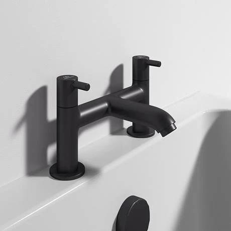 Ideal Standard Ceraline Silk Black 2 Tap Hole Bath Filler 5 Ideal Standard Ceraline Silk Black 2 Tap Hole Bath Filler - Image 3